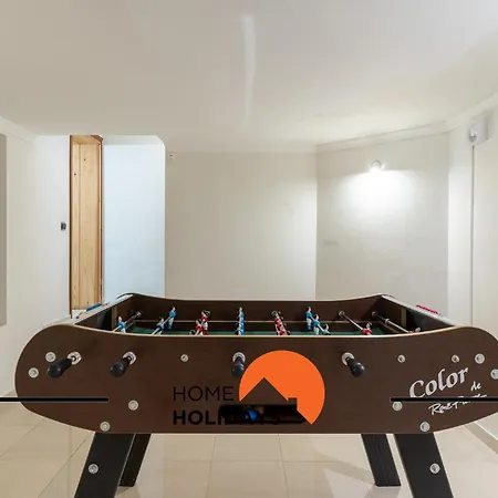 #248 Loureira 54 By Holidays ヴィラ