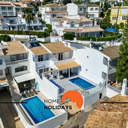 #248 Loureira 54 By Holidays 别墅 *